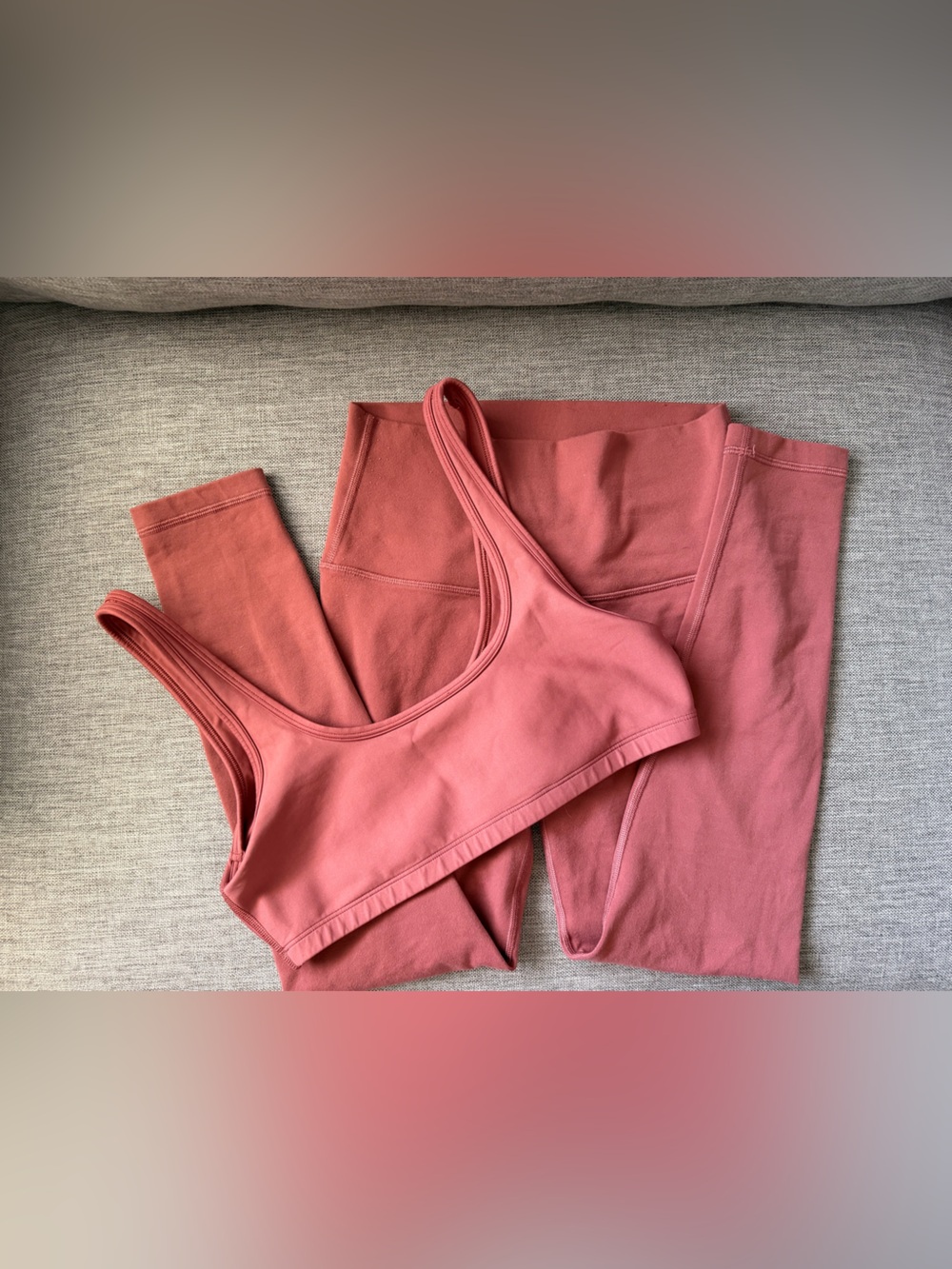 Aritzia TNAButter Matching Set In Mauve Color Size Small/Large - Picture 3 of 9